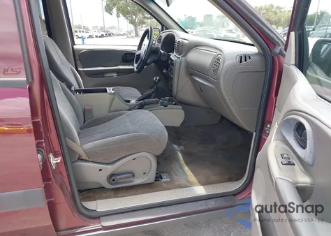 2004 Chevrolet Trailblazer Ls from USA, damaged, VIN 1GNDS13S442270428